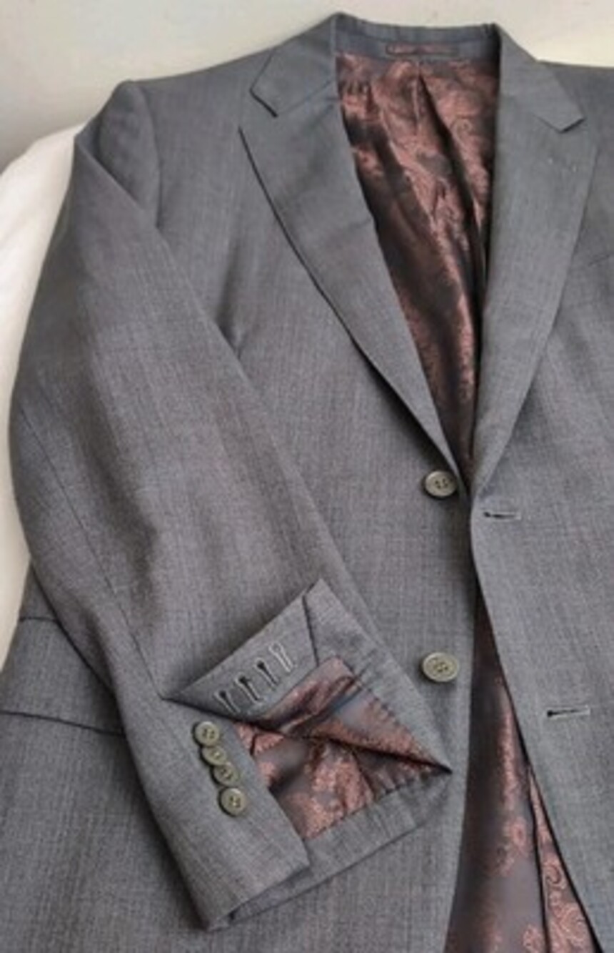 Luca Sartoriale Mens Gray Surgeon Cuff 2 Button Sport Coat Size 44R NWOT